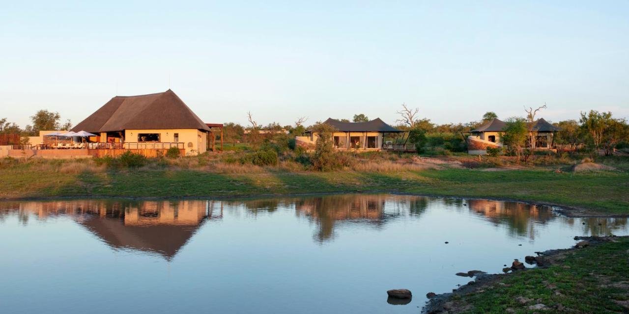 Lodge Thabamati Luxury Tented Camp *